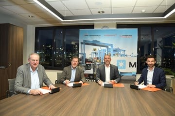 APM Terminals Maasvlakte II signs unique cooperation......